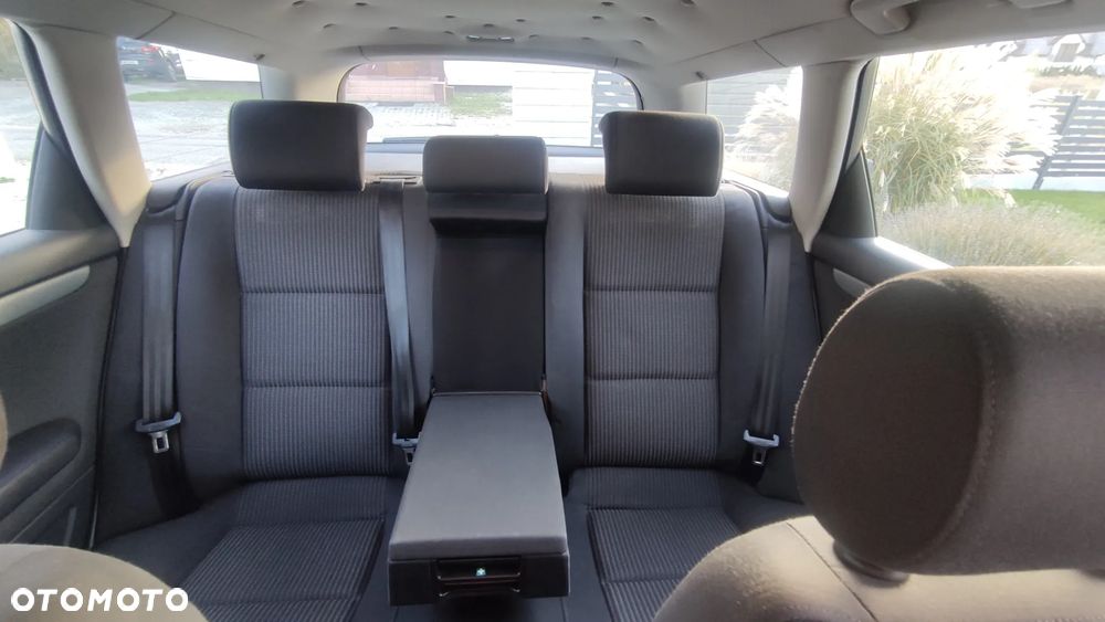 Audi A4 Avant 1.9 TDI - 17