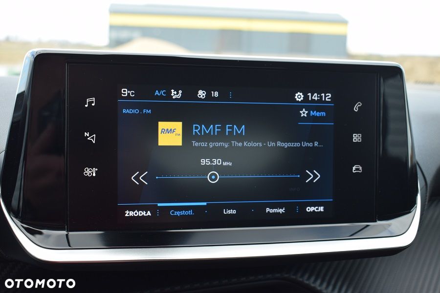 Peugeot 2008 PureTech 130 Stop&Start EAT6 Allure - 17