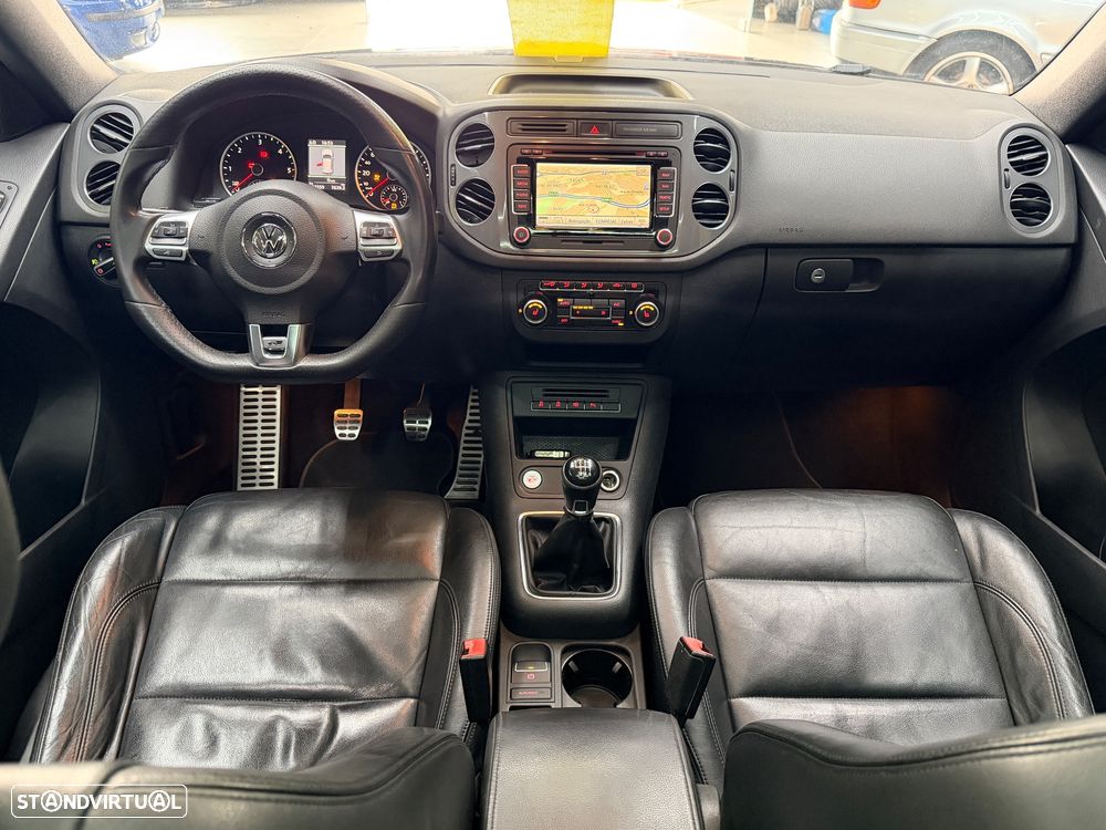 VW Tiguan 2.0 TDI DPF BlueMotion Exclusive - 8