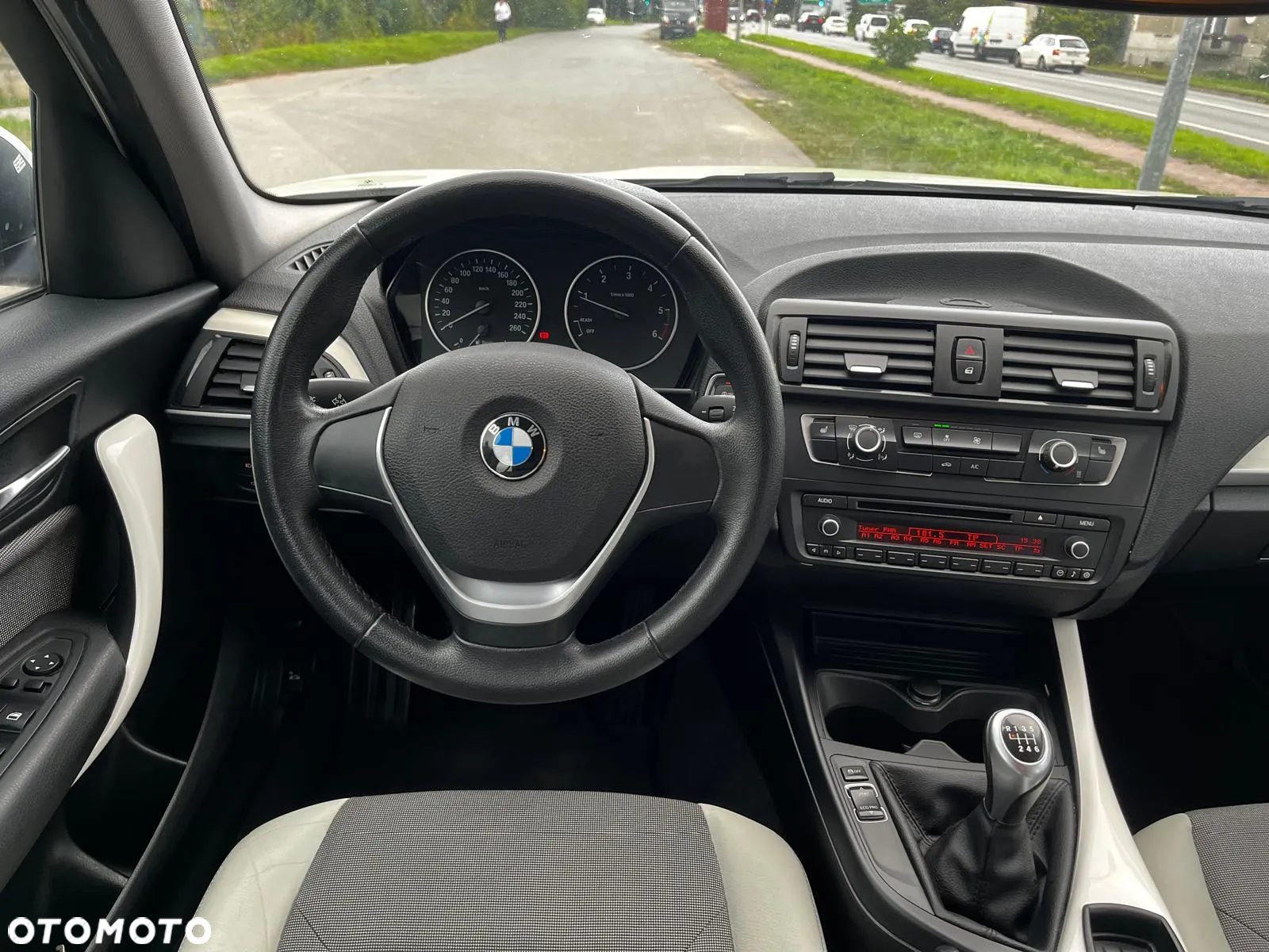 BMW Seria 1 116d Urban Line - 13