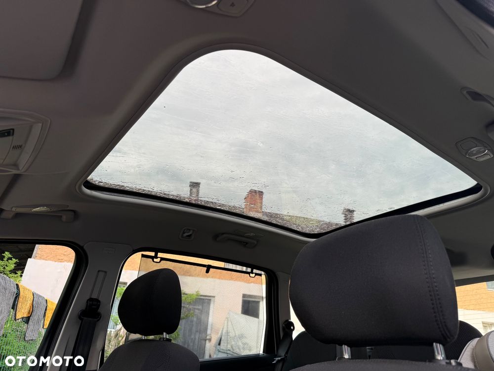 Ford S-Max 2.0 TDCi DPF Titanium X - 12