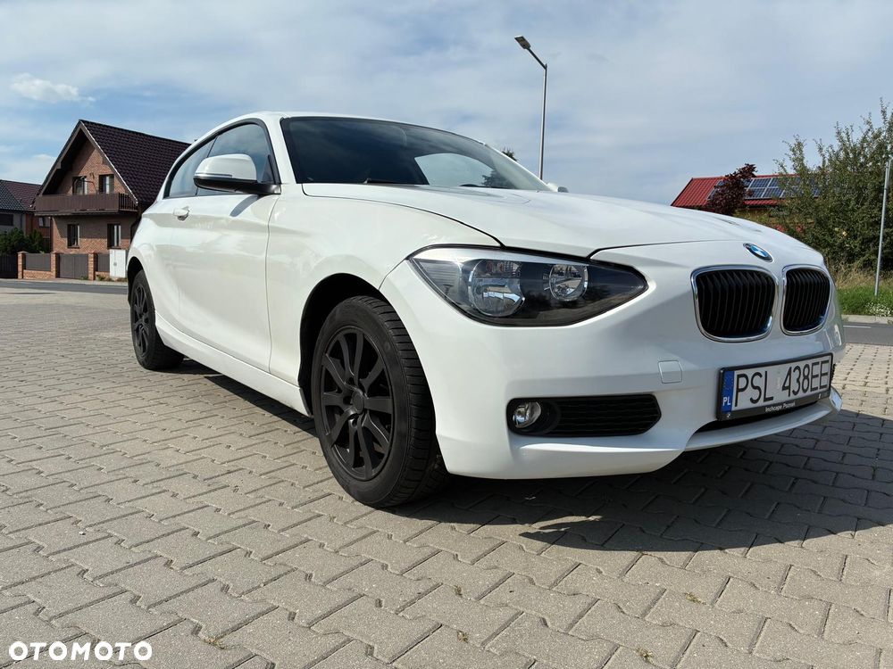 BMW Seria 1 118d DPF - 5