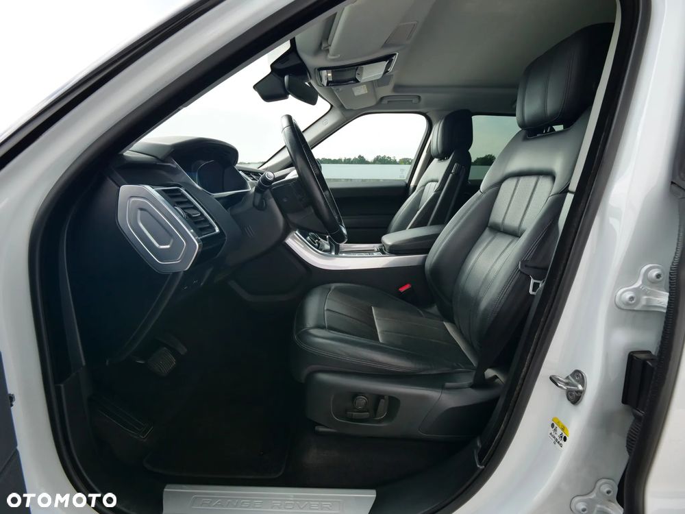 Land Rover Range Rover Sport - 24