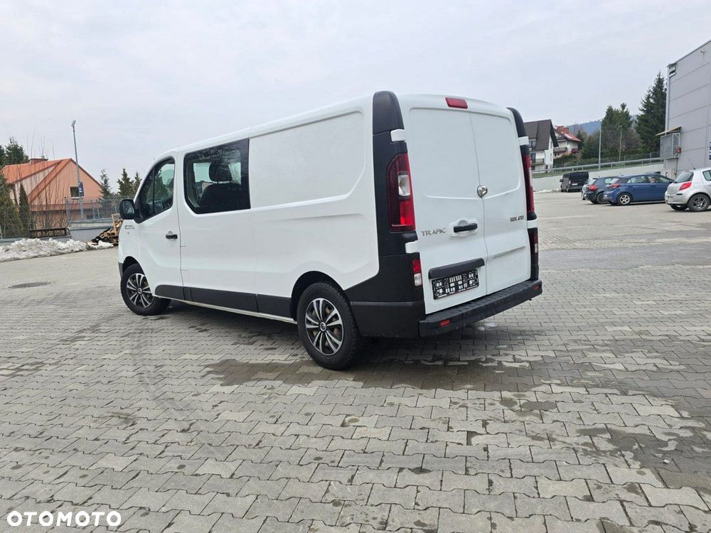 Renault Trafic - 9