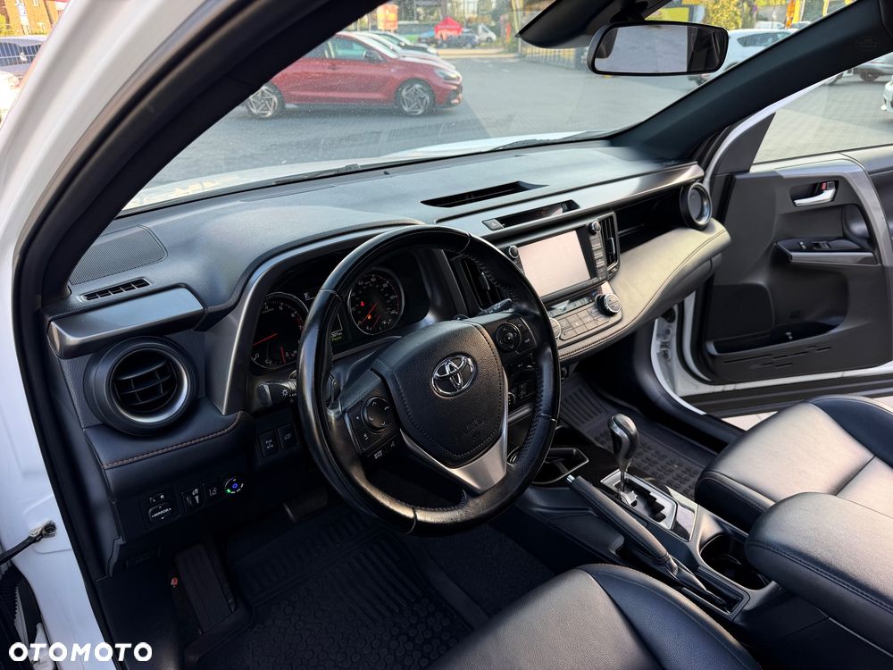 Toyota RAV4 - 21