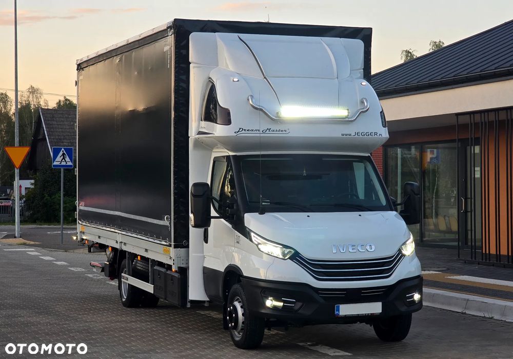 Iveco DAILY 72C18 ❗️BURTO-FIRANKA 15 PALET / DACH ZSUWANY / MAŁY PRZEBIEG / WINDA DHOLLANDIA 1000KG SLIDER / ZABUDOWA JEGGER / KABINA SYPIALNIANA / PODUSZKI PNEUMATYCZNE / XENON / FUL LED / NAVI + KAMERA COFANIA / DRZWI Z TYŁU / WEBASTO / SERWIS ASO / SALON POLSKA / NIESTPOTYKANY STAN ❗️❗️ - 13