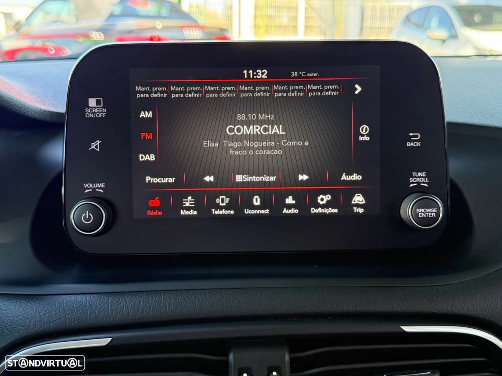 Fiat Tipo Station Wagon 1.3 M-Jet Lounge Tech - 31
