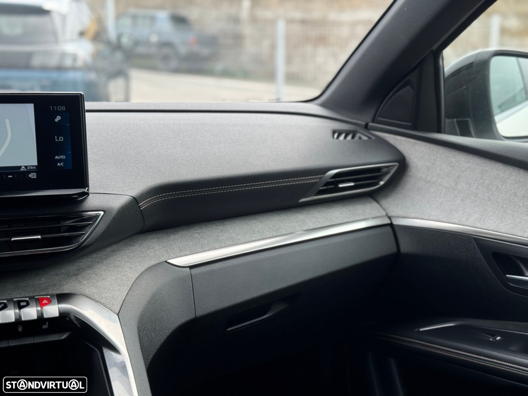 Peugeot 5008 1.5 BlueHDi GT Pack EAT8 - 26