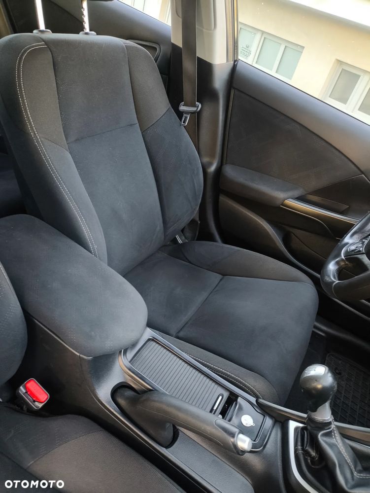 Honda Civic 1.4 i-VTEC Comfort - 26