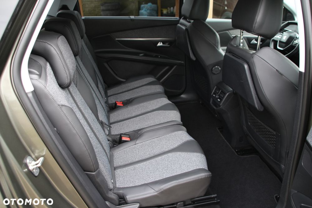 Peugeot 5008 1.6 THP Allure S&S EAT6 - 22