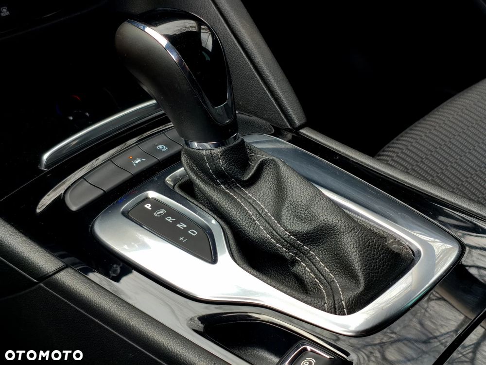 Opel Insignia 2.0 BiTurbo 4x4 Innovation - 10