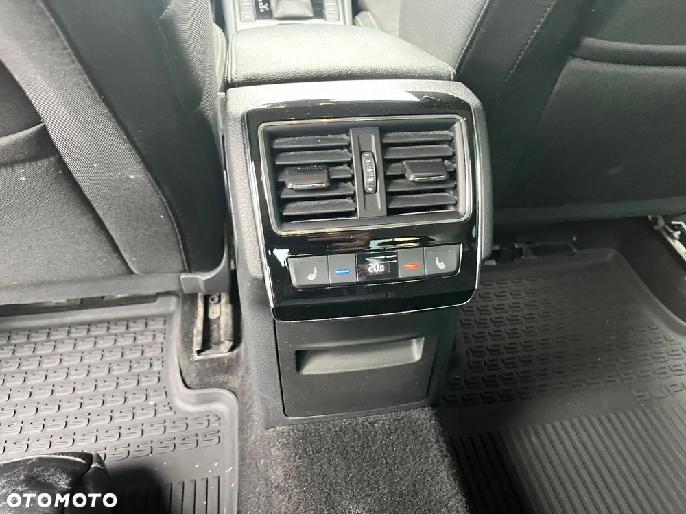 Skoda Superb 2.0 TDI SCR 4x4 Style DSG - 21