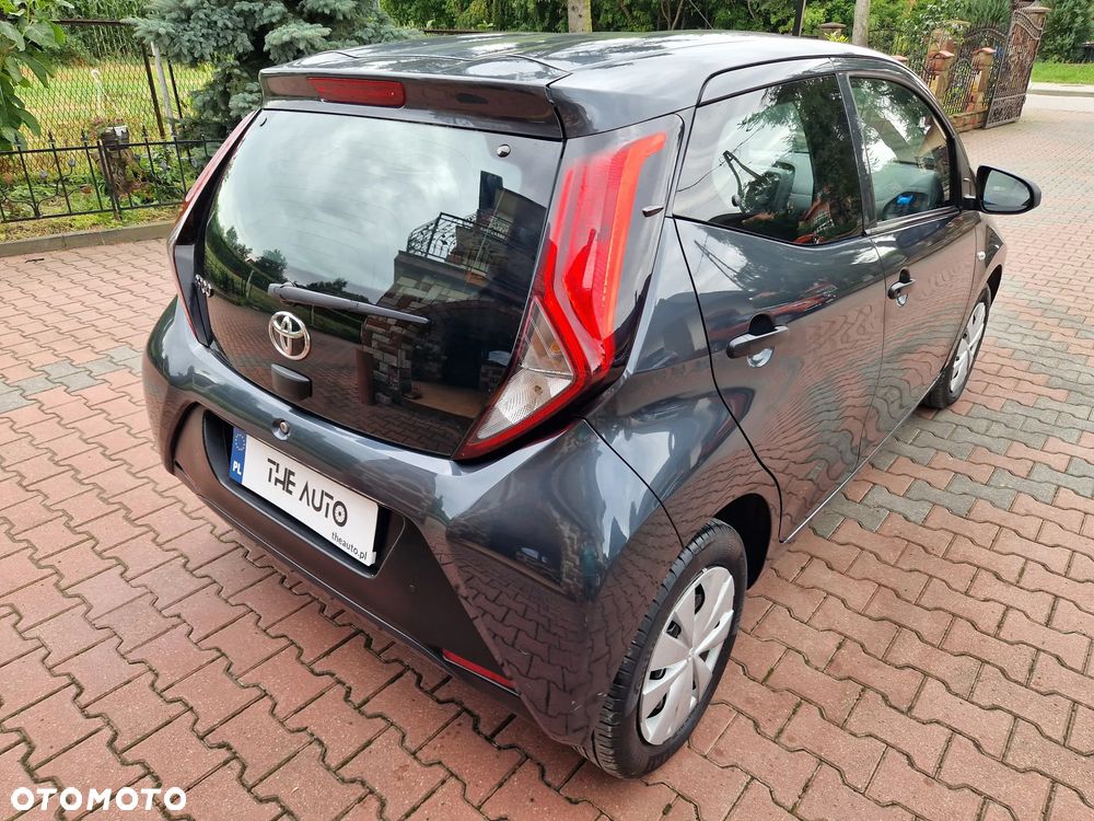 Toyota Aygo 1.0 VVT-i JBL Edition - 36