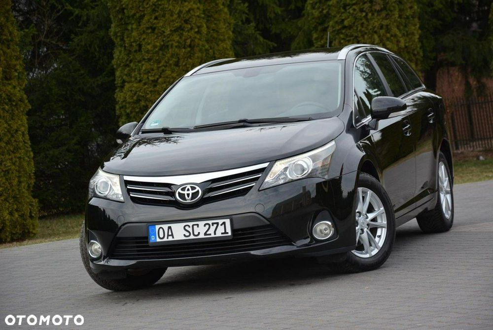 Toyota Avensis 2.0 D-4D Comfort - 9