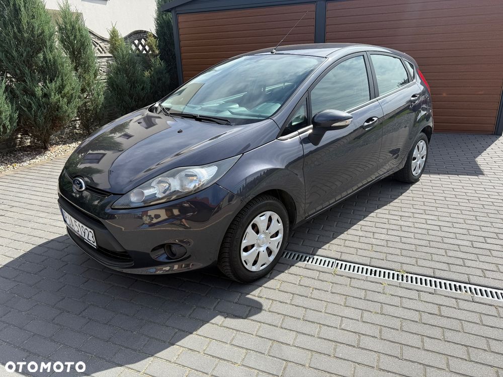 Ford Fiesta 1.4 Trend - 8
