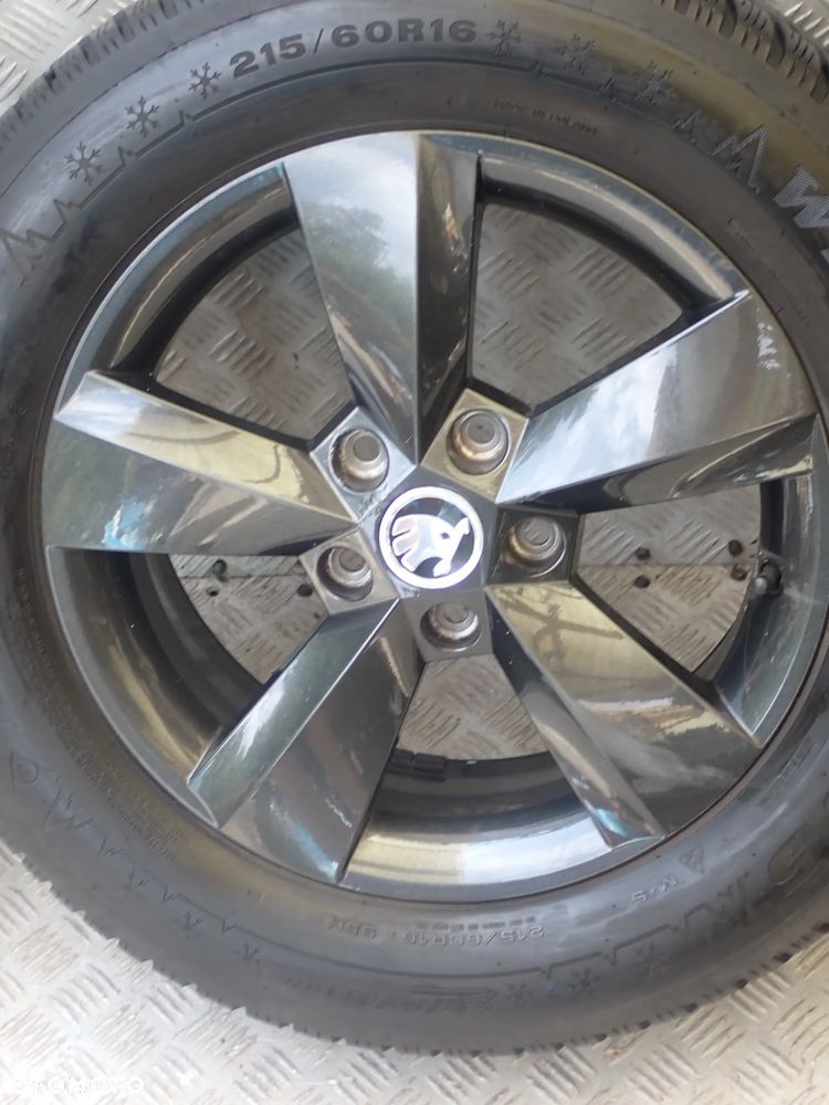 FELGI ALUMINIOWE SKODA  6JX16  ET 43  5X112  57A601025S-T - 6