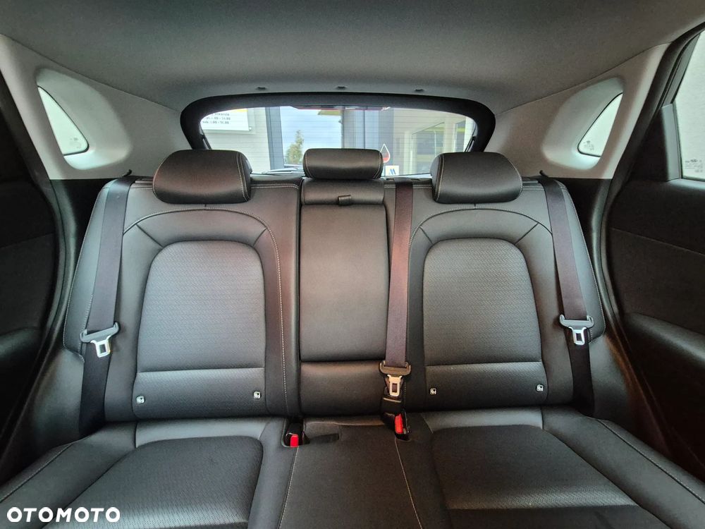 Hyundai Kona 1.6 T-GDI DCT Premium - 22