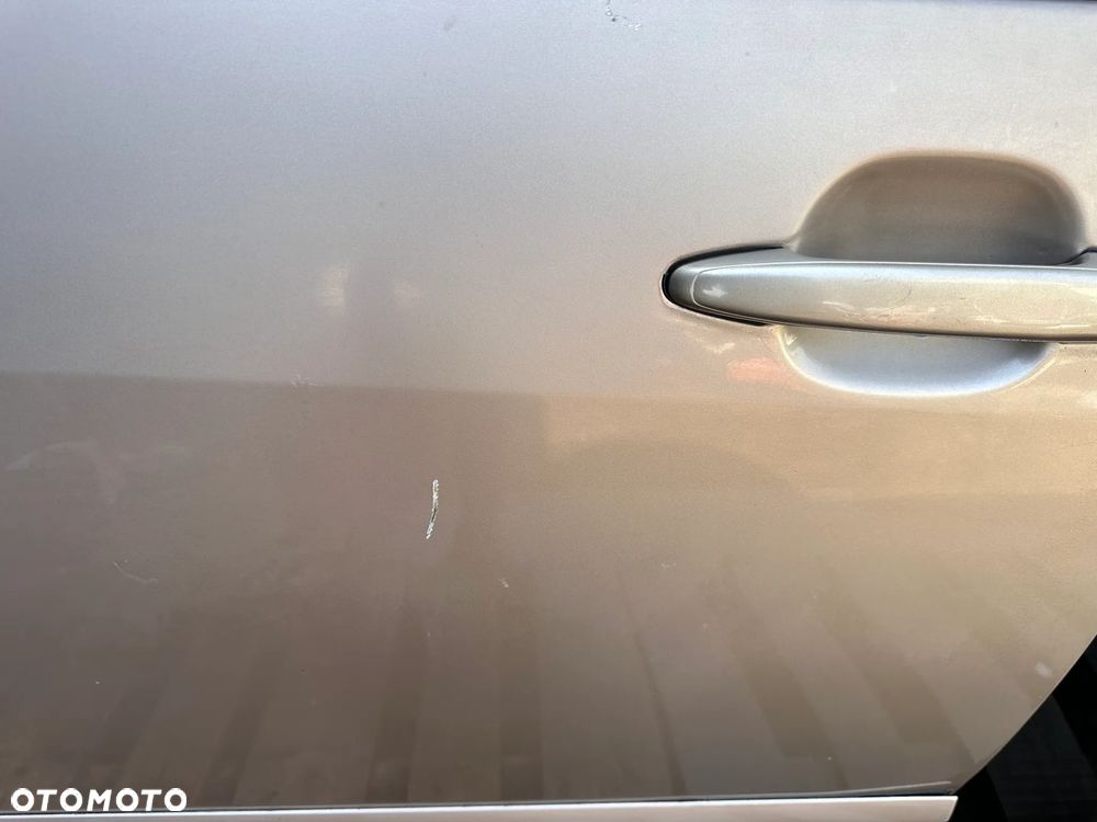 Toyota Sienna II FL drzwi przesuwne prawe tylne prawy tył - 6