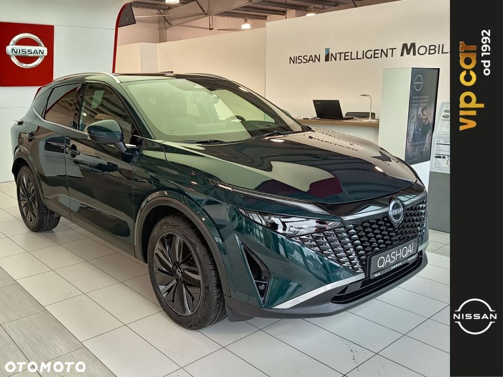 Nissan Qashqai 1.3 DIG-T MHEV 4x4 Tekna Xtronic - 4