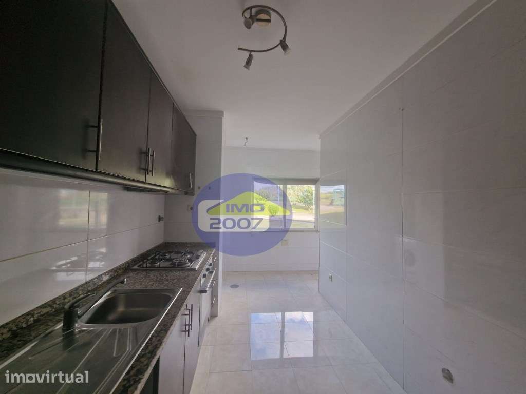 Apartamento T3 em Canelas - Grande imagem: 4/21
