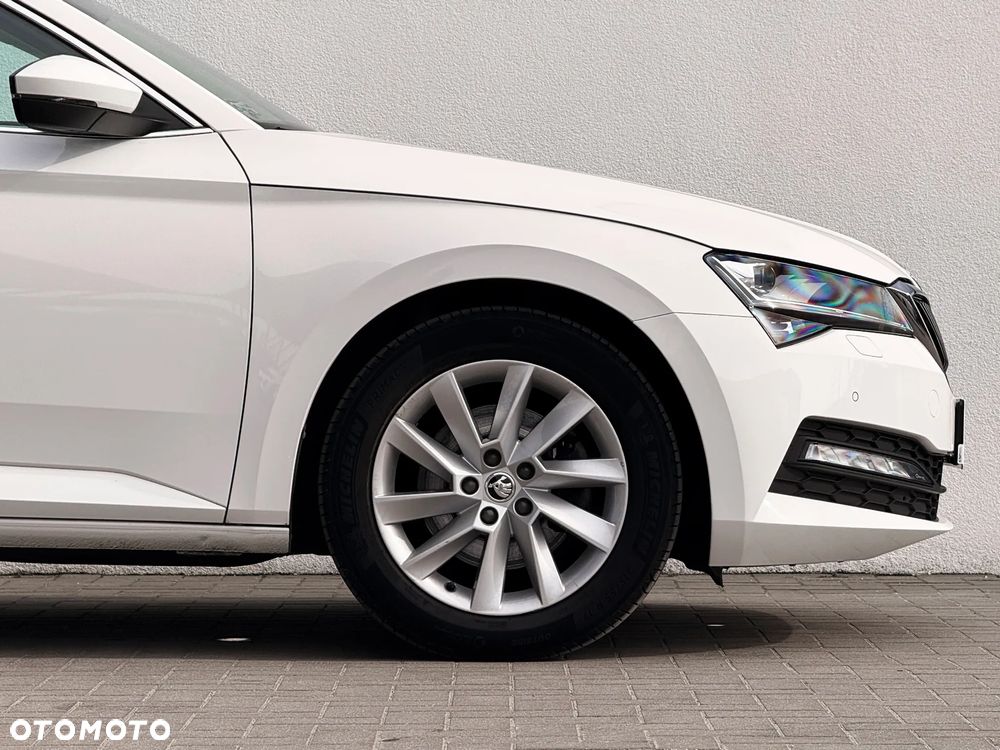 Skoda Superb 1.5 TSI Ambition - 5