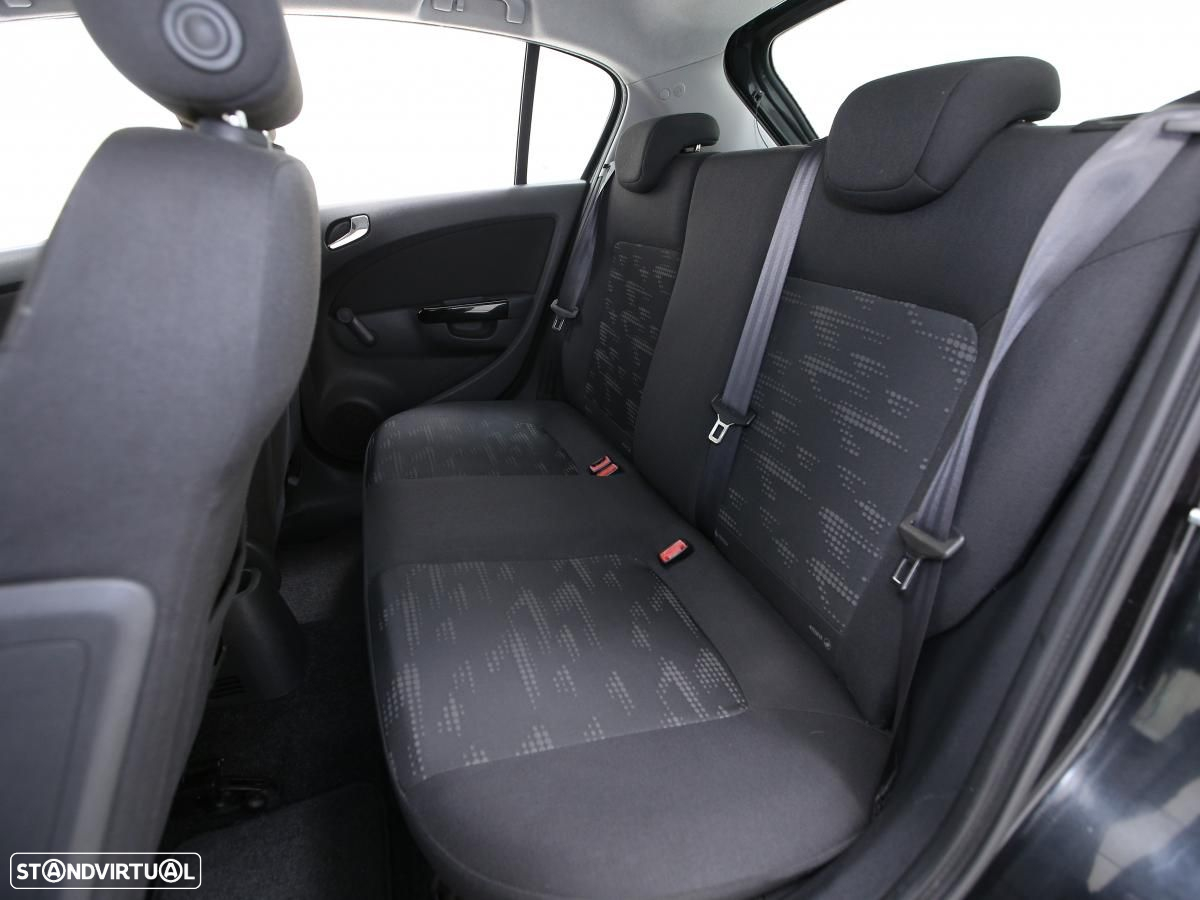 Opel Corsa - 8