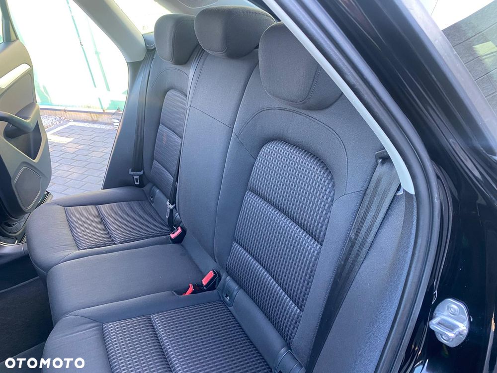 Audi Q3 2.0 TDI Edycja Specjalna - 9