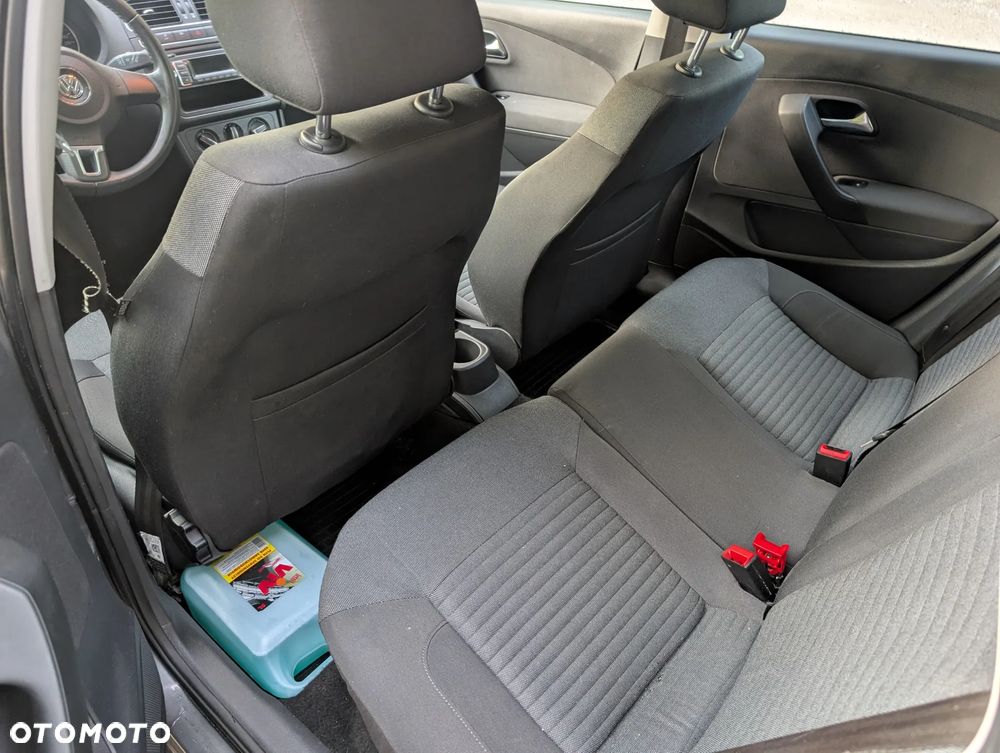 Volkswagen Polo 1.4 16V Trendline - 10
