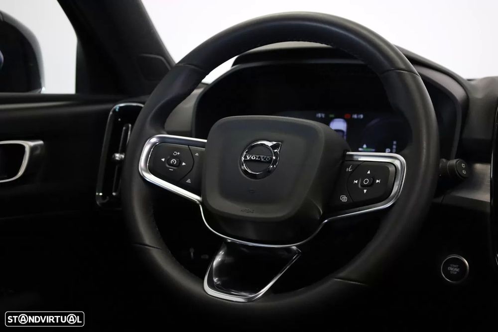 Volvo XC 40 1.5 T5 PHEV Momentum Plus - 6