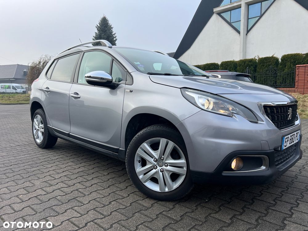Peugeot 2008 PureTech 82 Style - 14