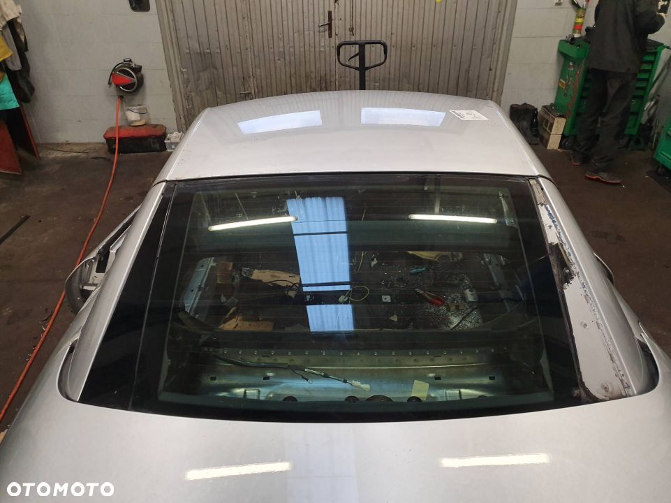 DACH MERCEDES SL500 R230 - 7