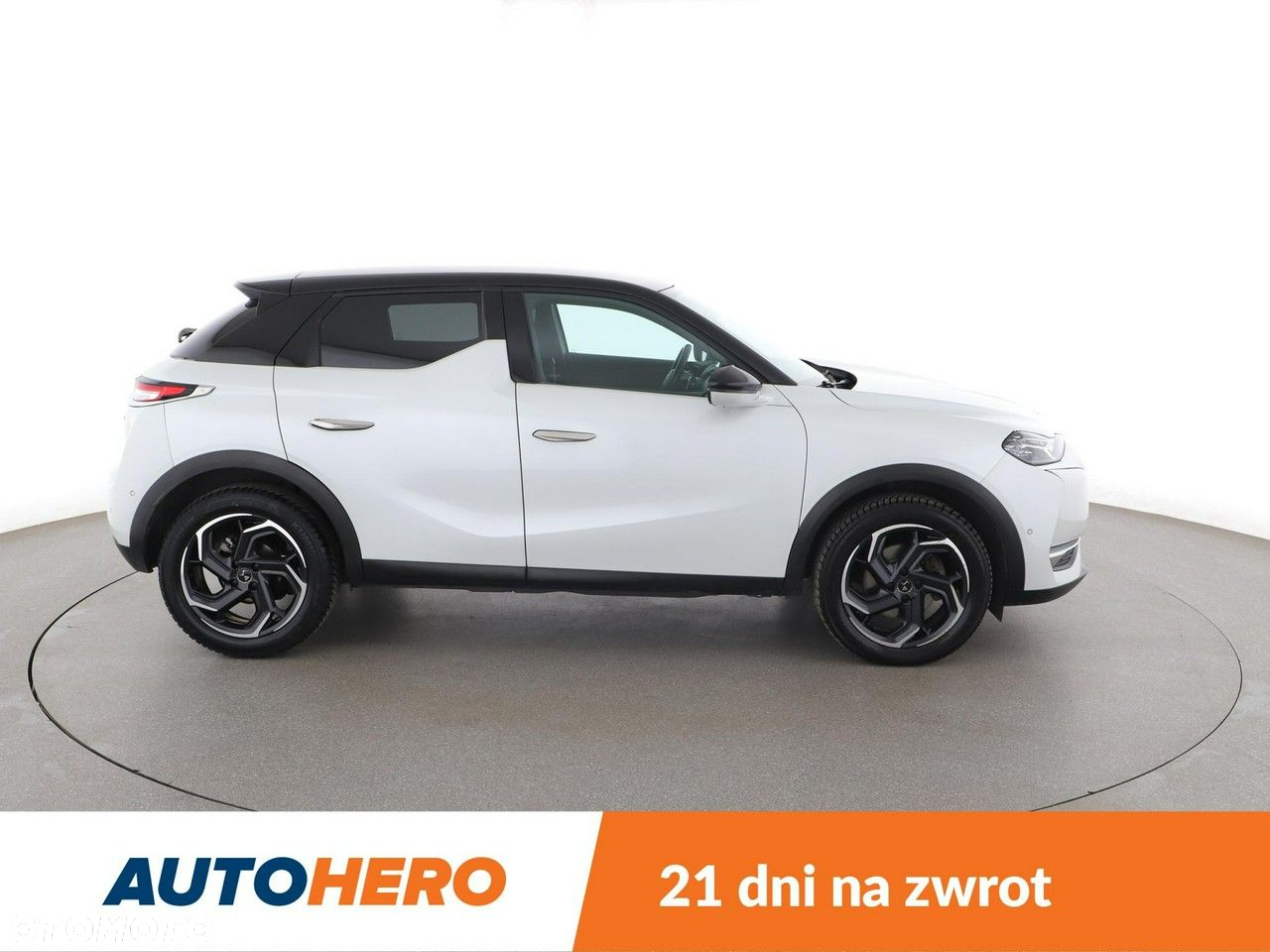DS Automobiles DS 3 Crossback 1.2 PureTech Grand Chic - 9