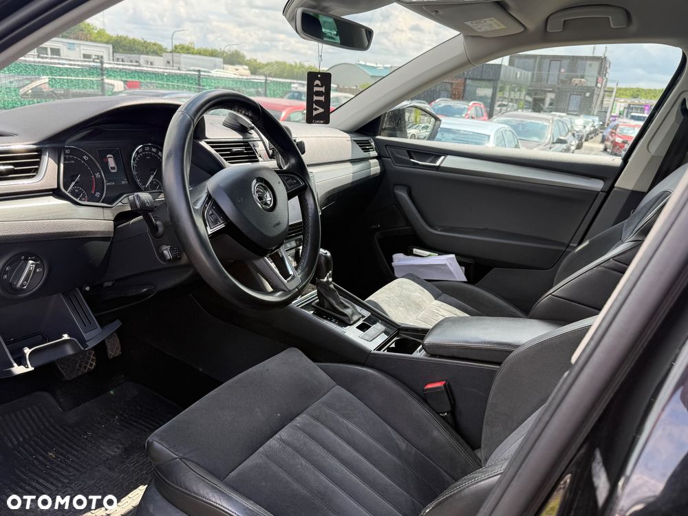 Skoda Superb 2.0 TDI 4x4 Sportline DSG - 7