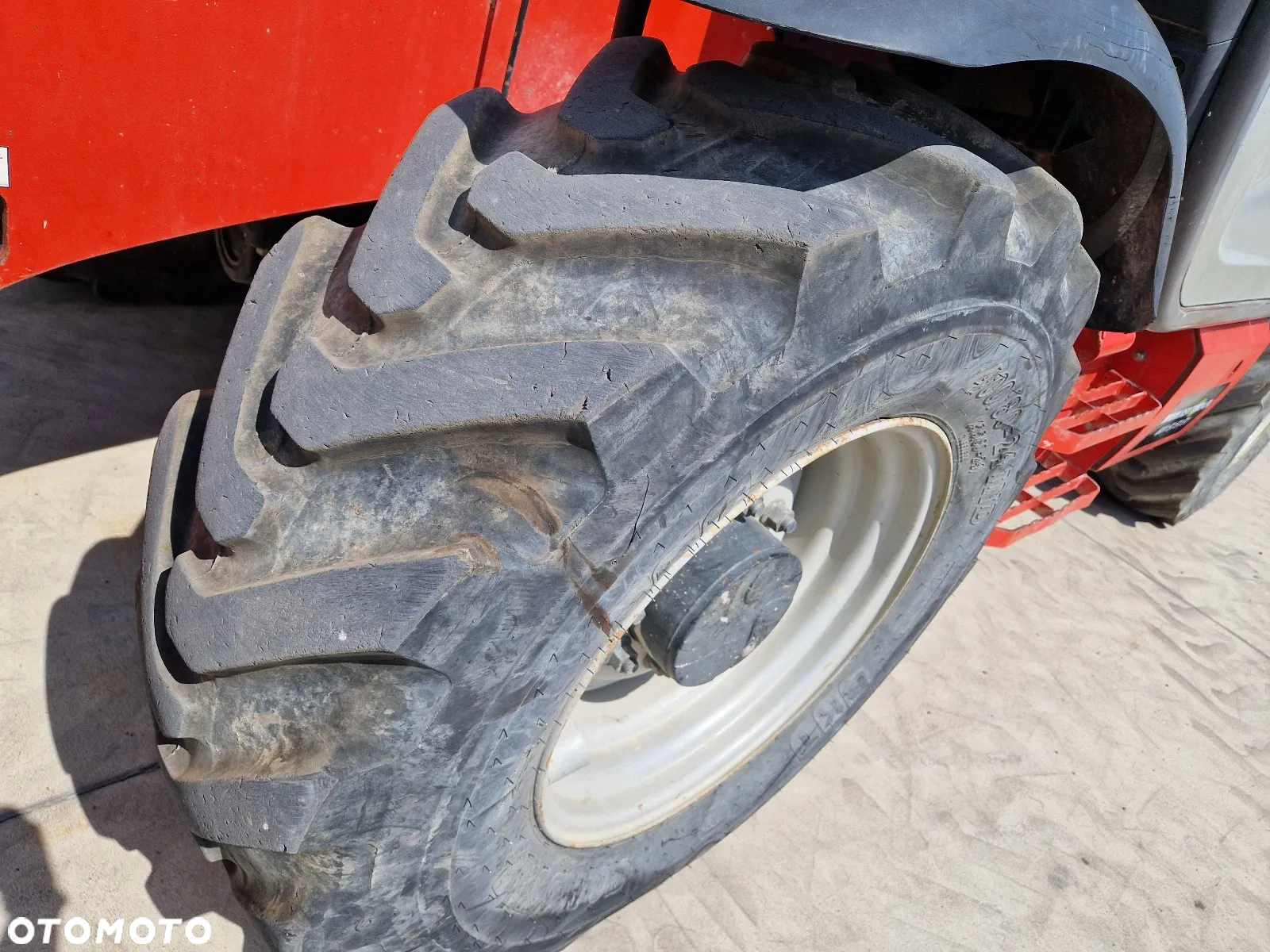 Manitou MT 1440 R393 jak JCB 540-140 - 15