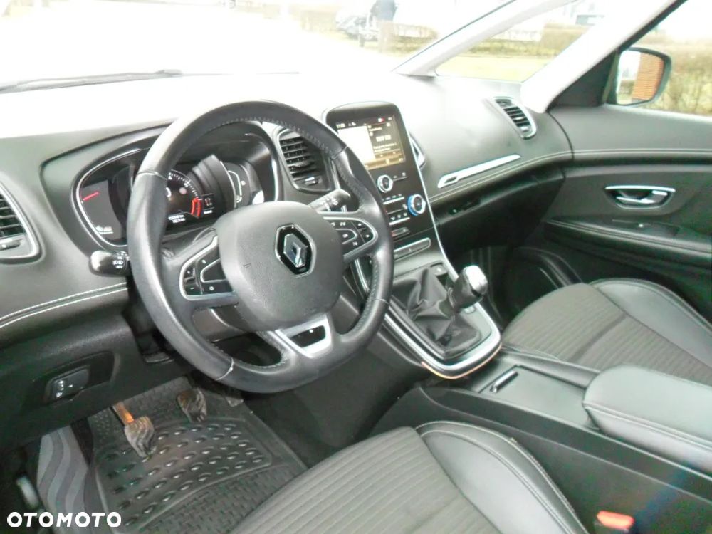 Renault Grand Scenic ENERGY TCe 115 LIMITED - 15