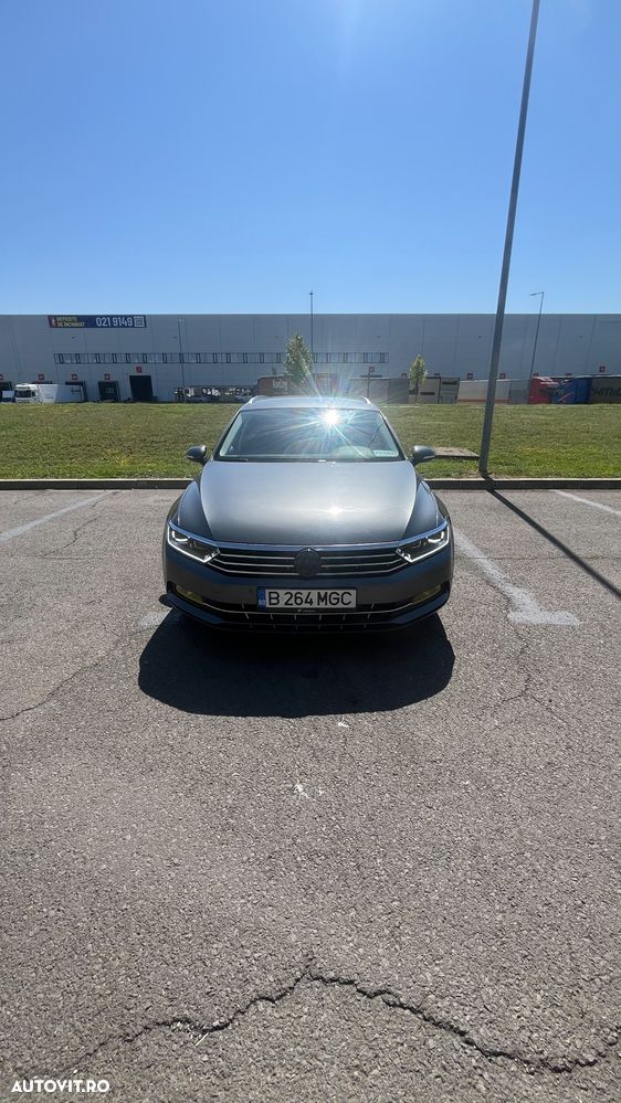 Volkswagen Passat 2.0 TDI DSG Comfortline - 10