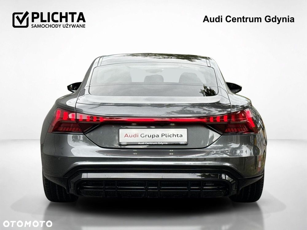 Audi e-tron GT - 5