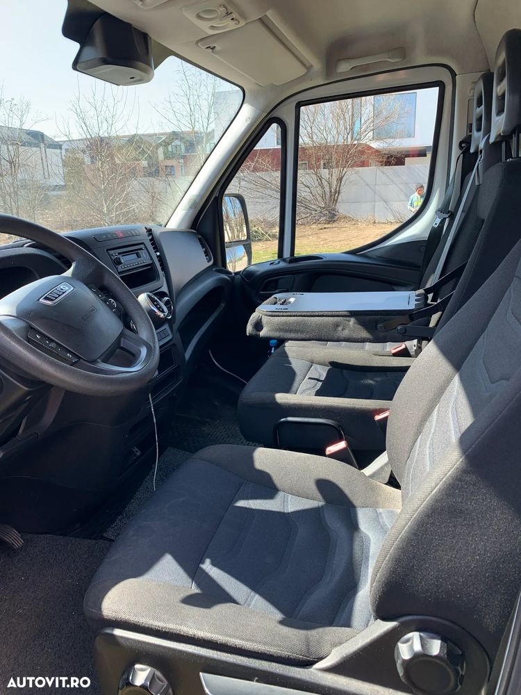 Iveco Daily, 113.000 km, lift, cutie automata, TVA deductibil - 15
