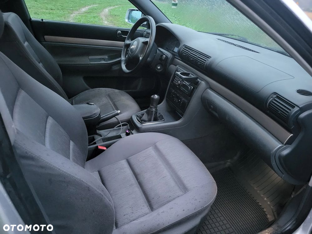 Audi A4 - 7
