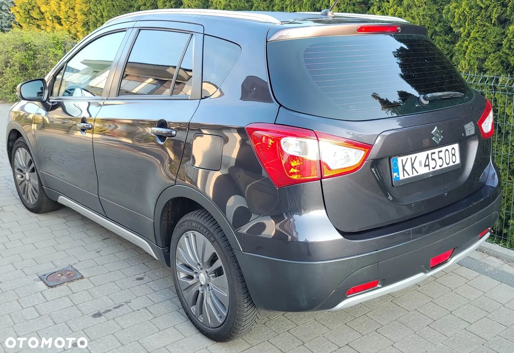 Suzuki SX4 1.6 Comfort Plus - 21