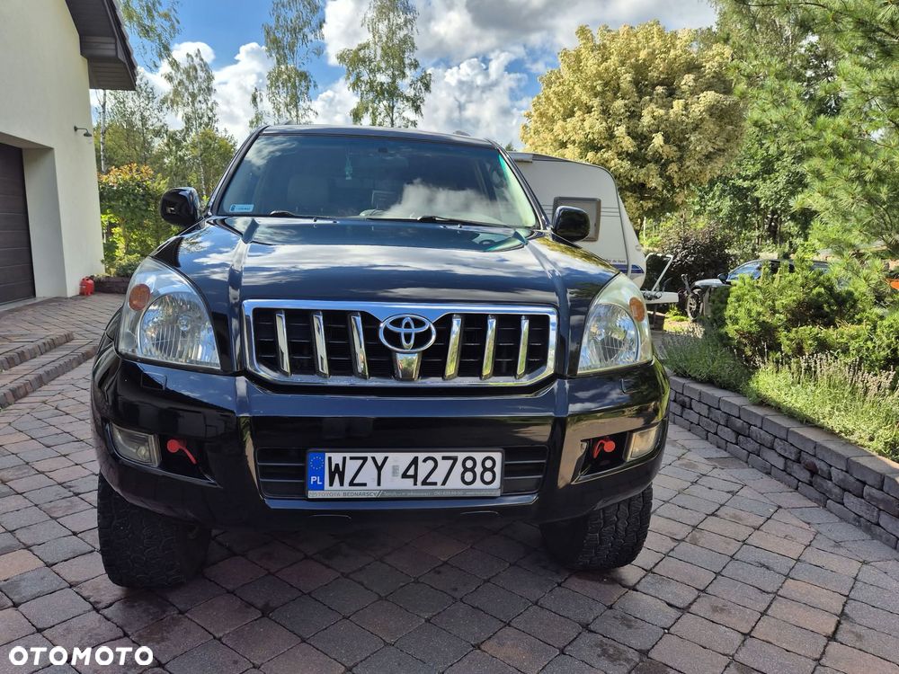 Toyota Land Cruiser - 2