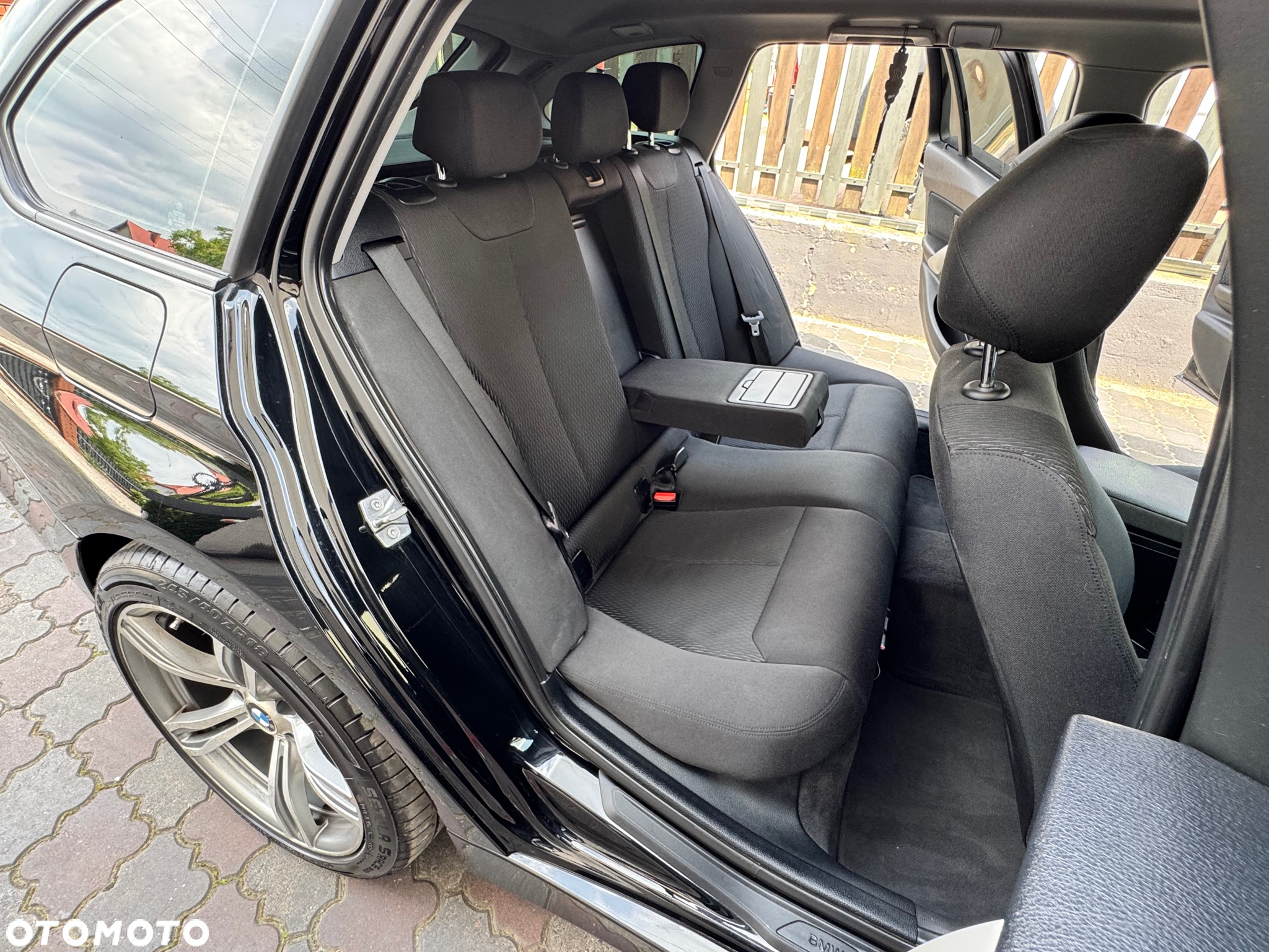 BMW Seria 3 318d Luxury Line - 15