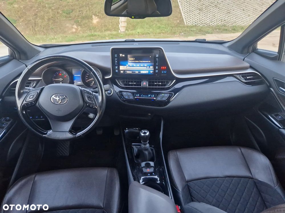 Toyota C-HR 1.2 T Prestige - 26