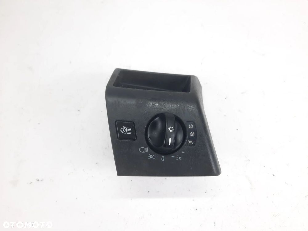WŁĄCZNIK ŚWIATEŁ MERCEDES S W220 2205450104 - 2