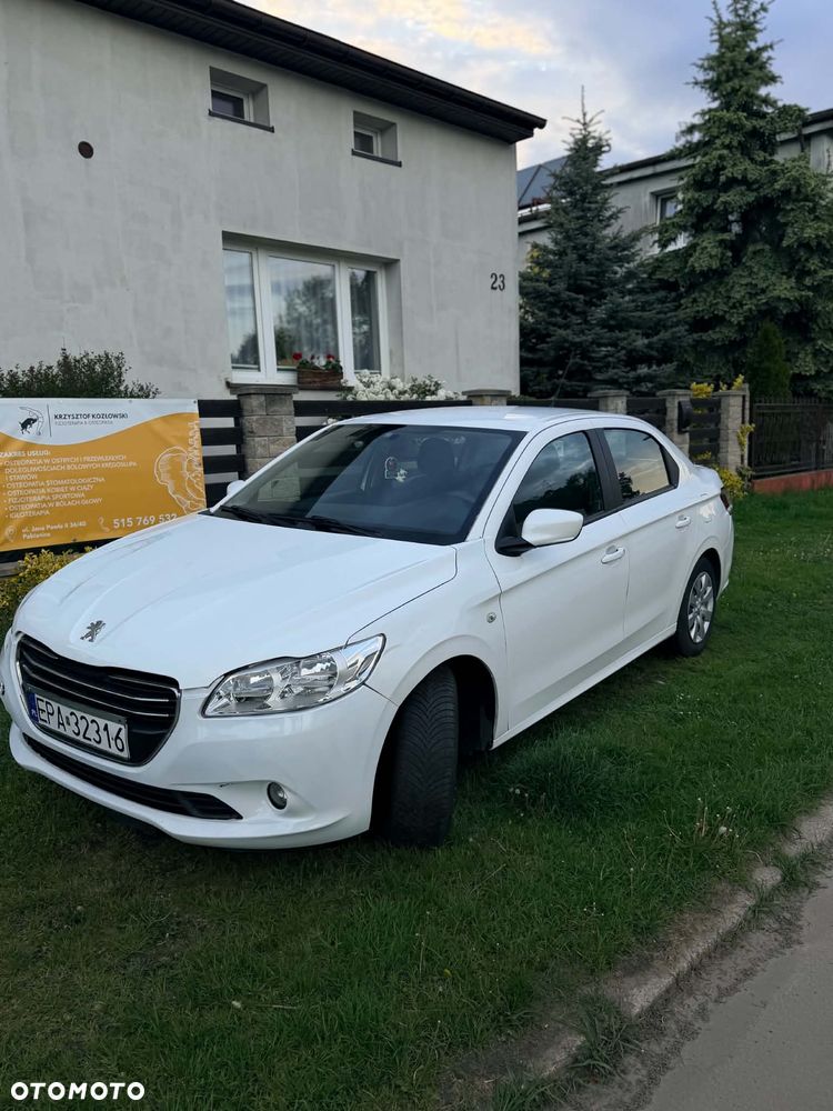 Peugeot 301 1.6 VTi Allure - 3