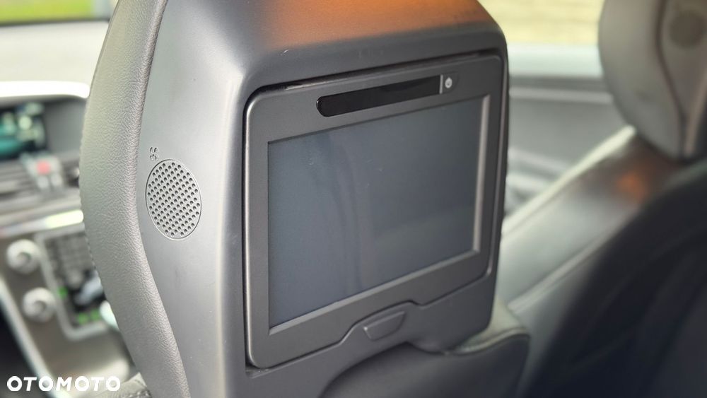 Volvo XC 60 - 19