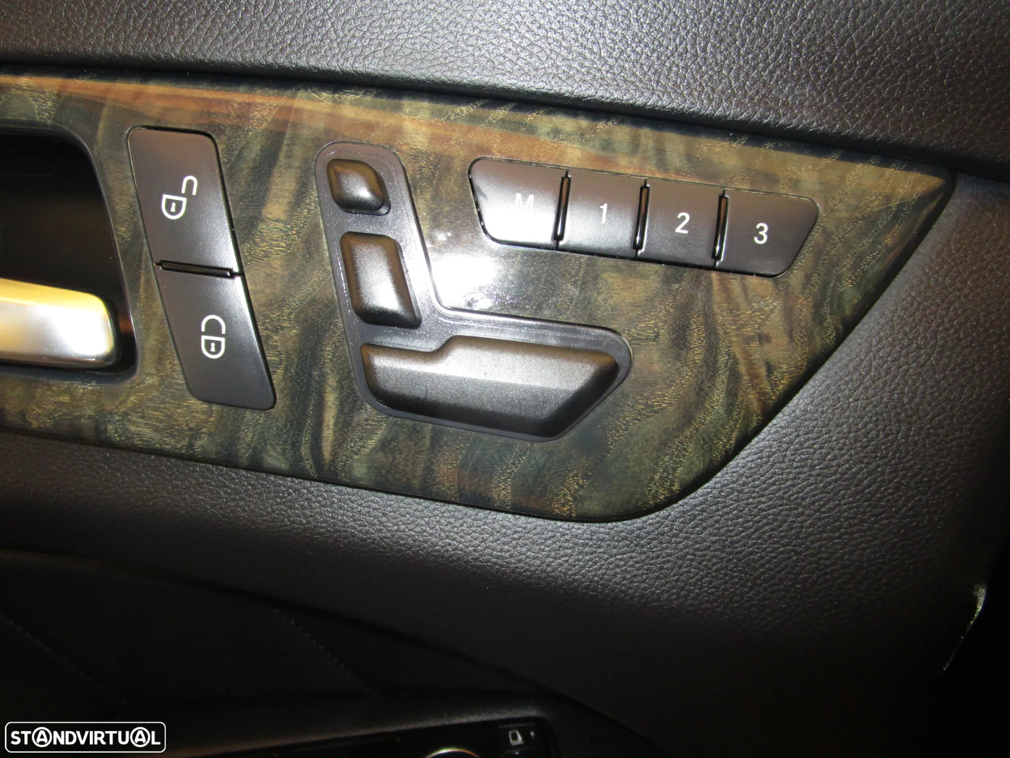 Mercedes-Benz CLS 250 Shooting Brake CDI DPF BlueEFFICIENCY 7G-T Edition 1 - 14