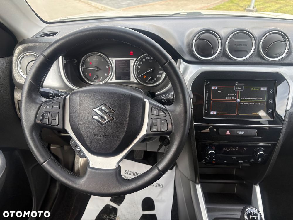 Suzuki Vitara 1.6 DDiS (4x4) Allgrip Comfort - 26