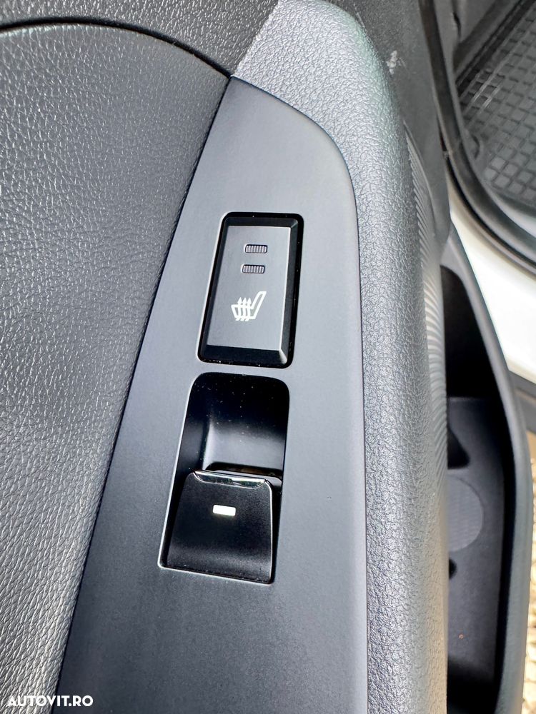 Hyundai Tucson blue 1.7 CRDi 2WD DCT Premium - 27