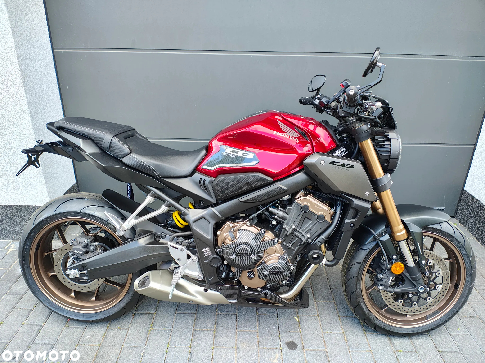 Honda CB - 2
